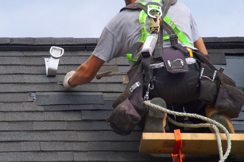 What Can Go Wrong with Roofs? Roof Repair 101